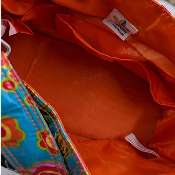 Kalencom Laminated Diaper Buckle Bag w/ Accoutreménts Four Pieces - Picture 7 of 8